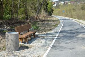 Nowe elementy na ścieżce rowerowej 